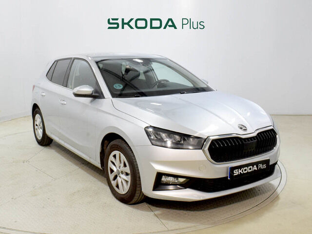 SKODA Fabia (1.0 TSI Selection DSG 85 kW (115 CV)) en León