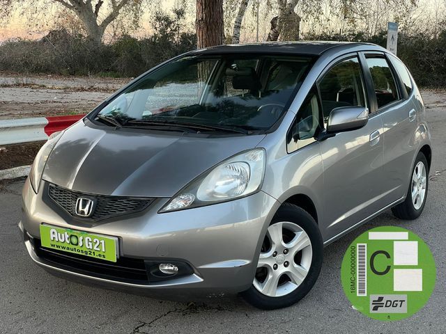 HONDA Jazz (1.4 i-VTEC Executive i-Shift 74 kW (100 CV)) en Barcelona