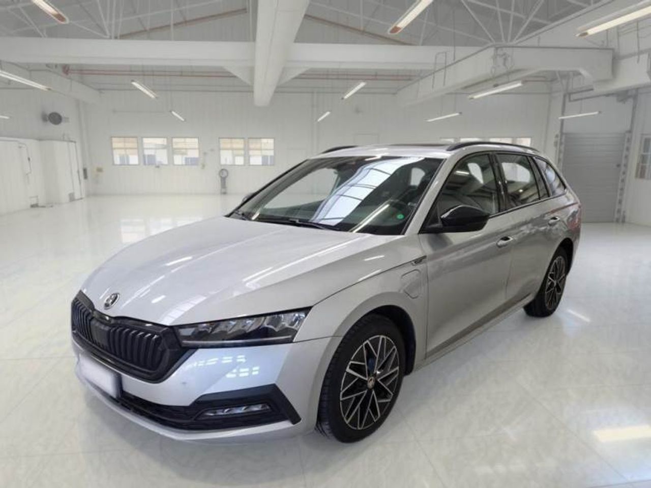 Foto del SKODA Octavia Combi 1.5 TSI MHEV Sport DSG 110kW