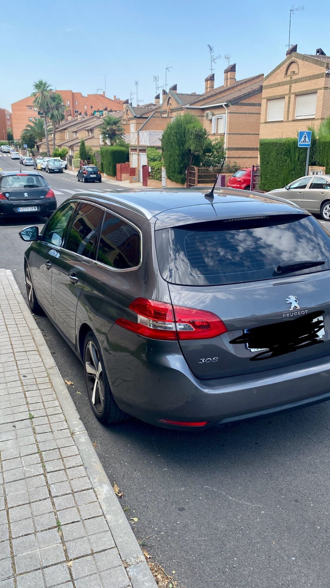 Foto del PEUGEOT 308 SW 1.6 BlueHDi Allure 120