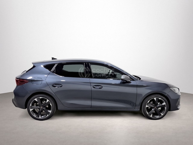 Foto del CUPRA León 1.5 ETSI DSG 110Kw