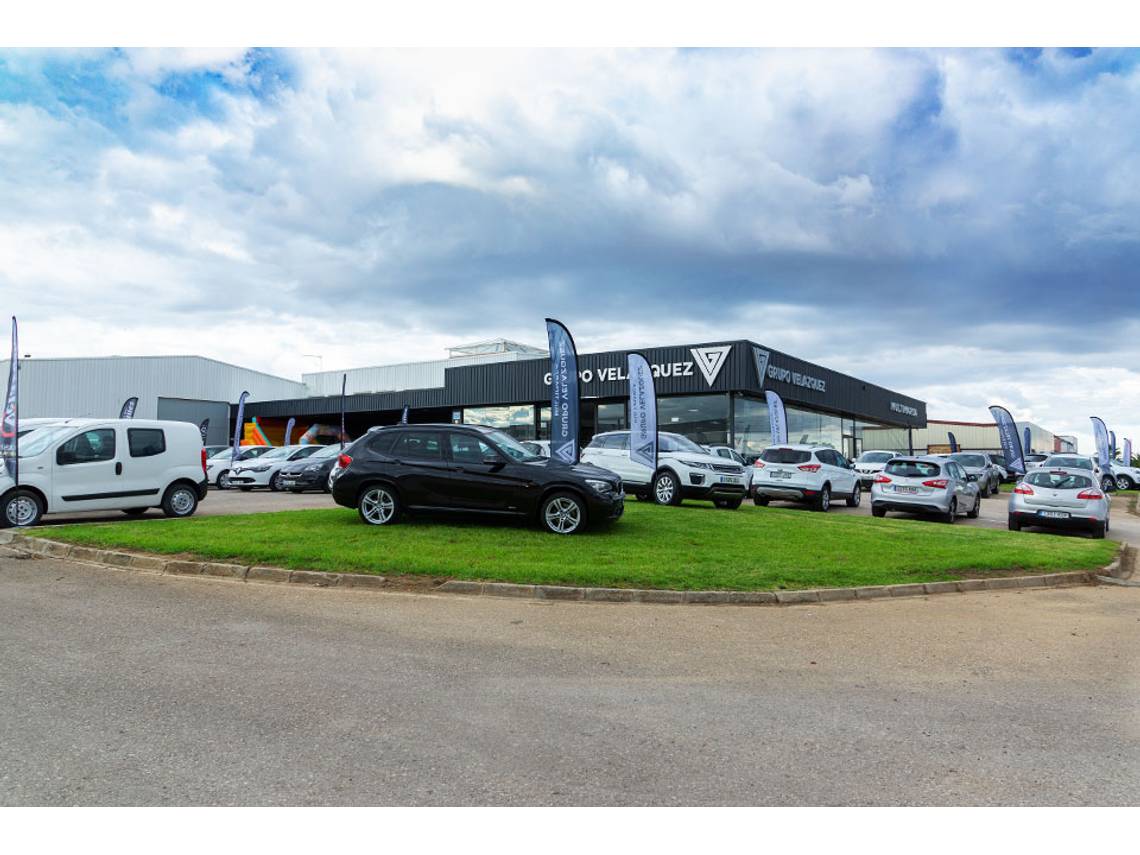 VOLVO XC90 (2.0 B5 D AWD   Auto Business Plus) en Sevilla