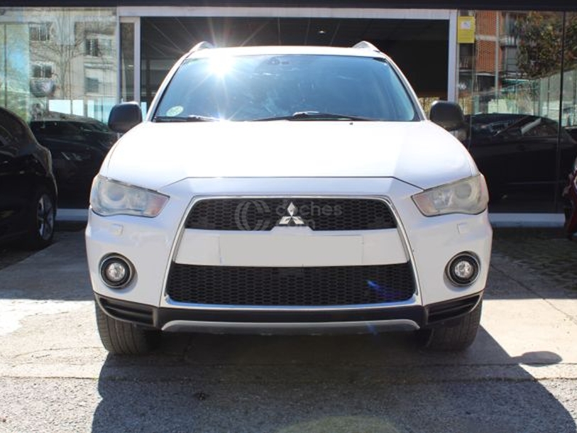 Foto del MITSUBISHI Outlander 220DI-D Motion SST