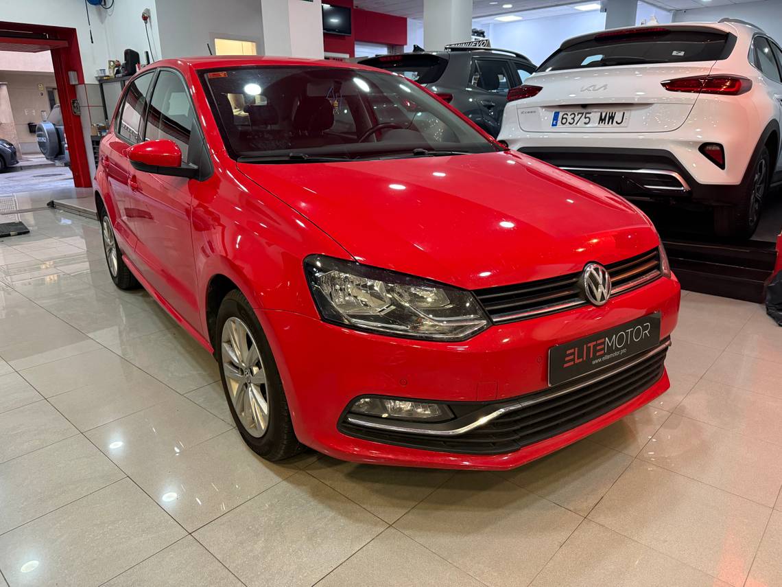 VOLKSWAGEN Polo (1.2 TSI 66kW(90CV) BMT DSG Advance) en Málaga