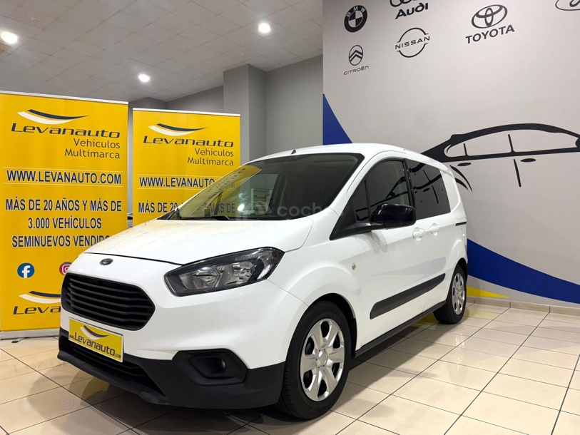 Foto del FORD Tourneo Courier 1.5TDCi Ambiente 75