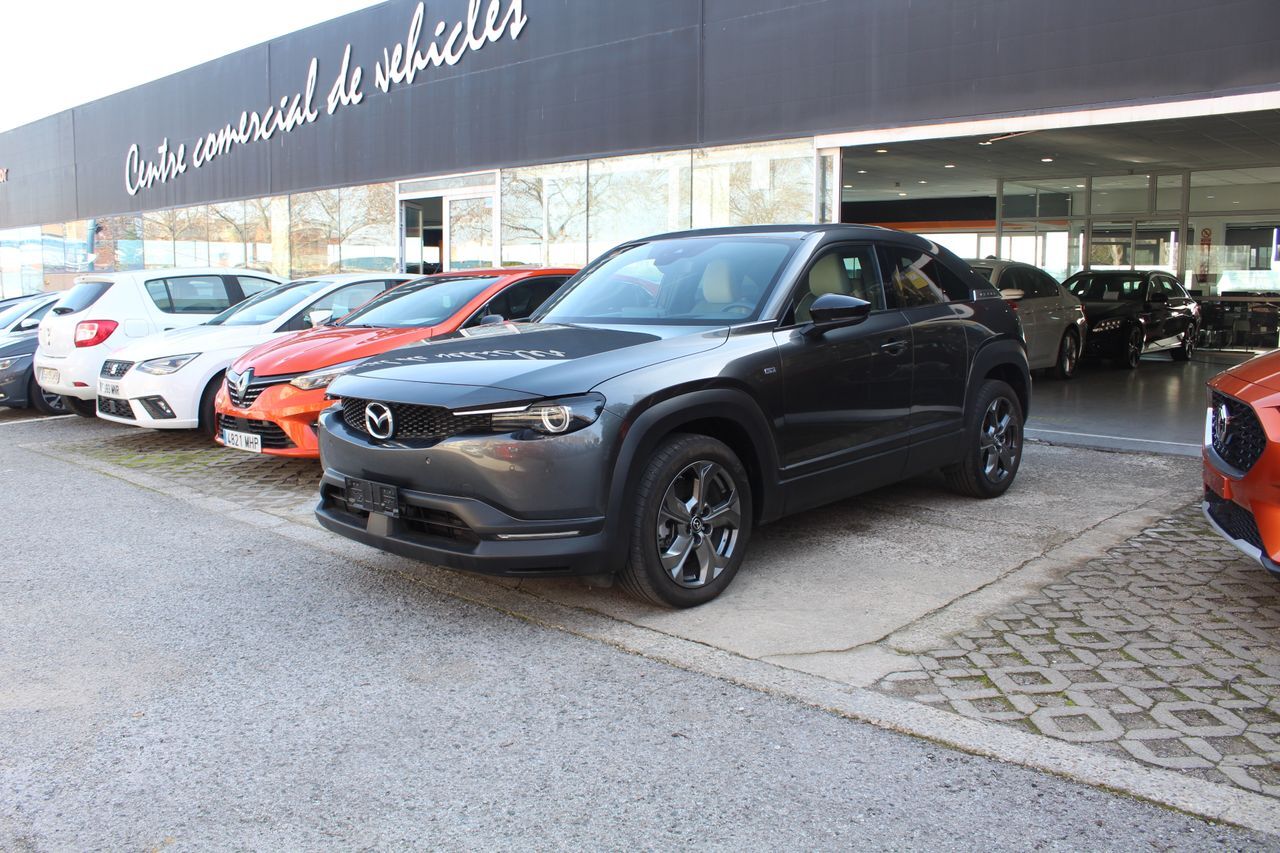 MAZDA MX-30 (e-SKYACTIV 107kW Advantage Modern Conf.) en Madrid