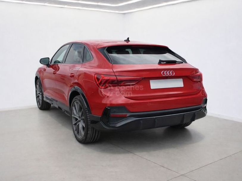 Foto del AUDI Q3 40 TDI Black line quattro S tronic 140kW