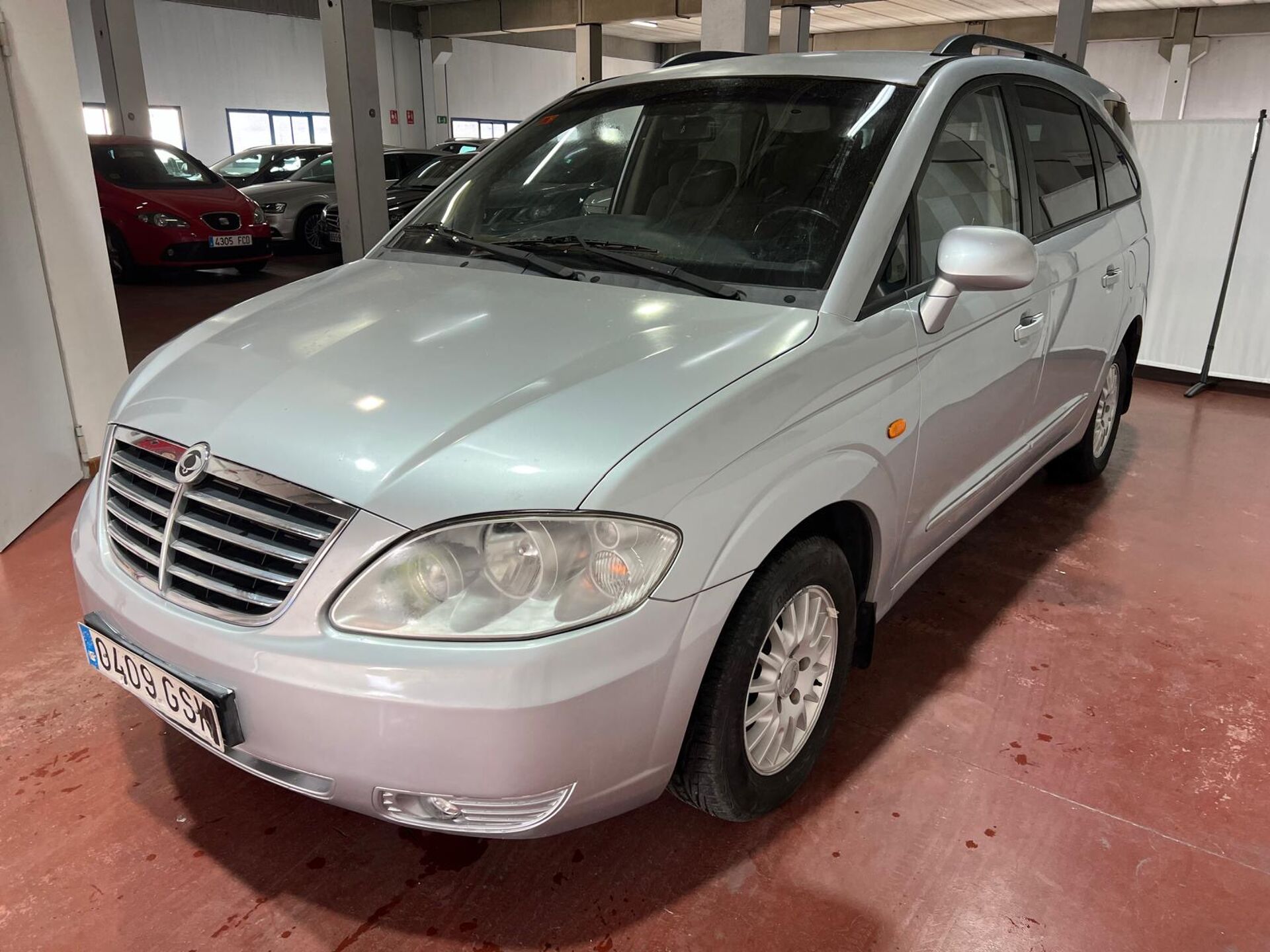 Imagen 2 de SSANGYONG KGM Rodius