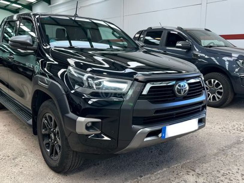 Foto del TOYOTA Hilux Cabina Doble Invincible Aut.