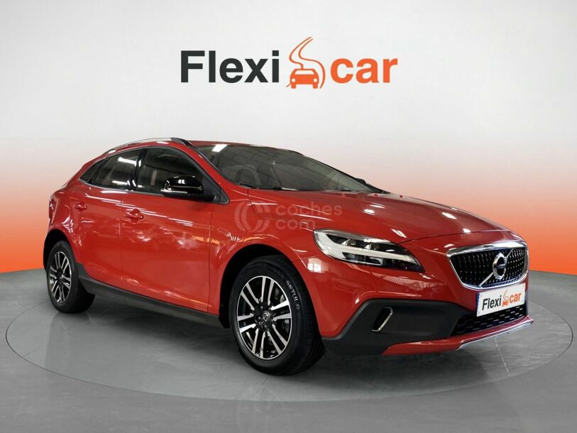 Foto del VOLVO V40 Cross Country D2 Pro Aut. 120