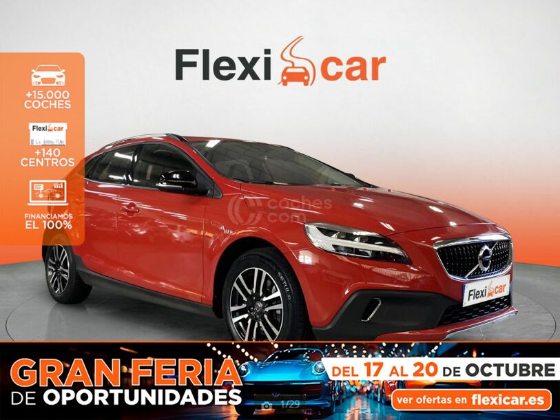 Foto del VOLVO V40 Cross Country D2 Pro Aut. 120