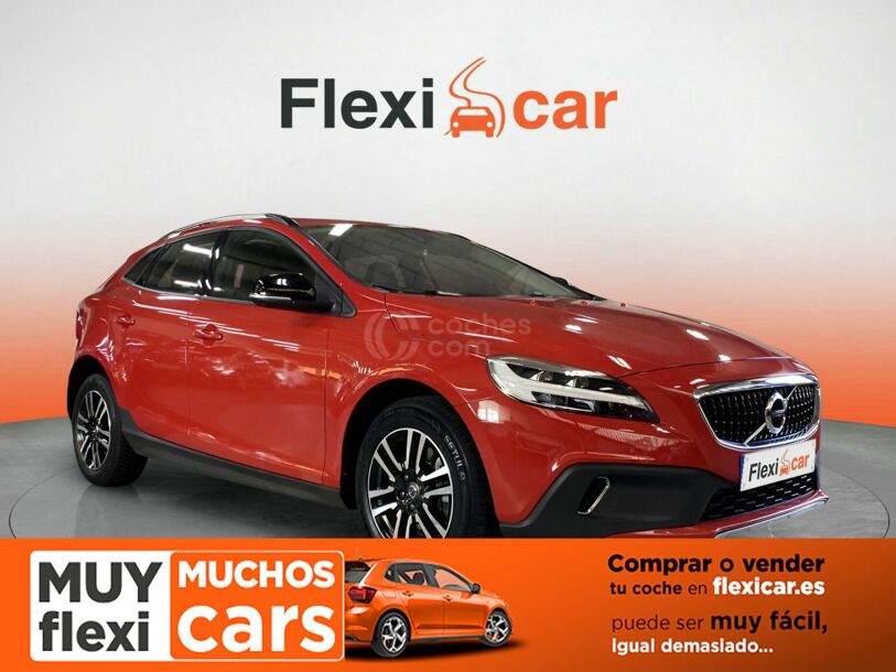 Foto del VOLVO V40 Cross Country D2 Pro Aut. 120