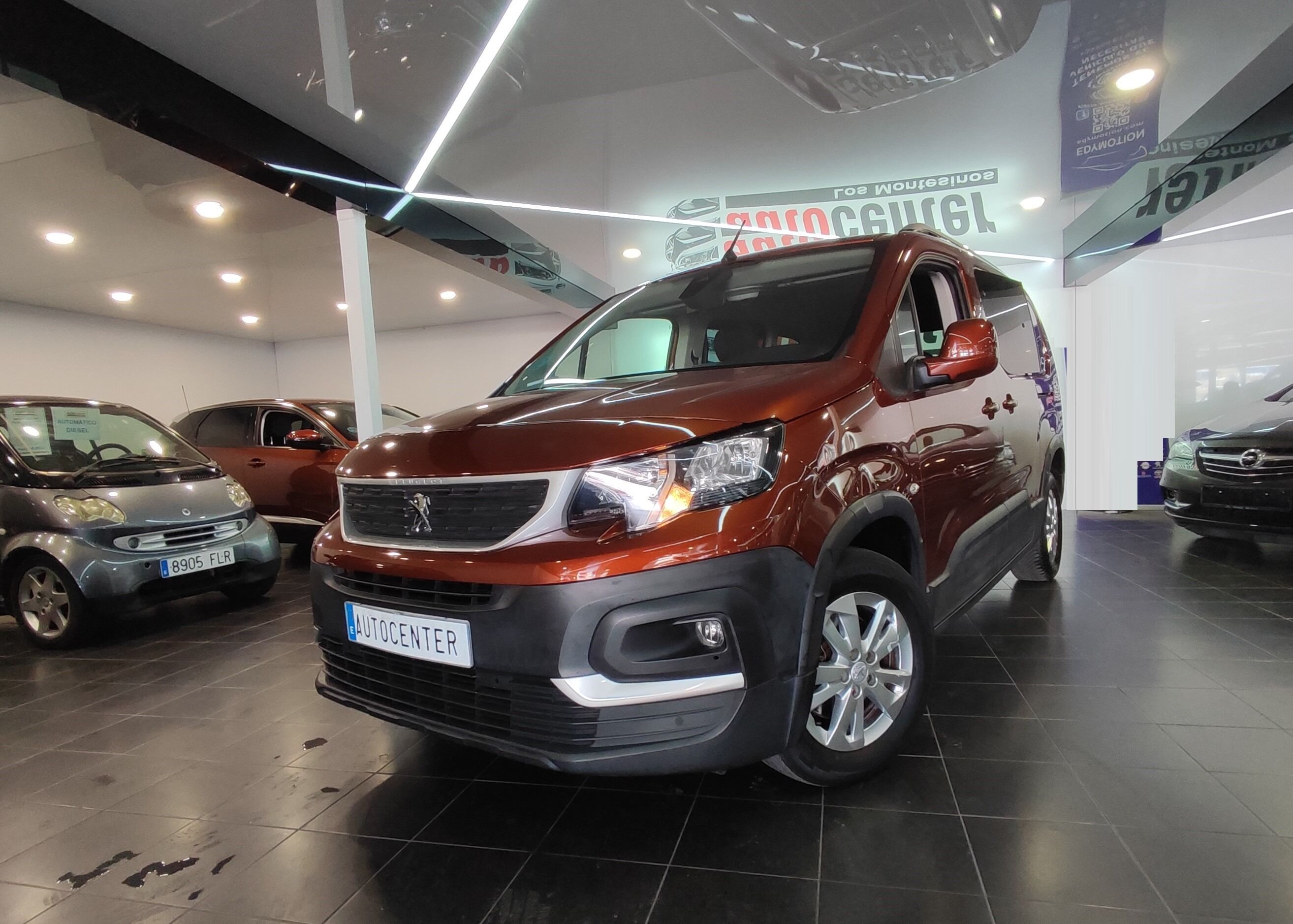 PEUGEOT Rifter (Active Nav+ Long PureTech 81kW) en Alicante