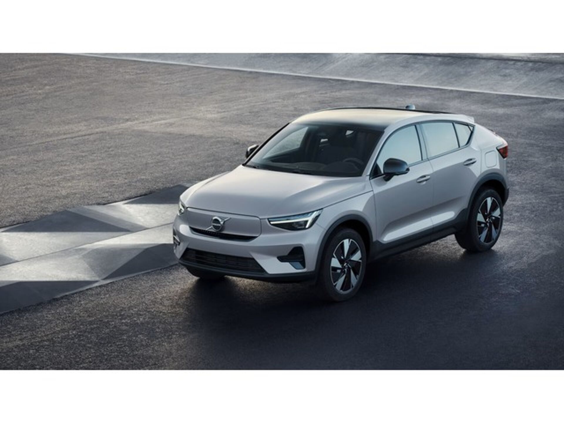 Imagen 2 de VOLVO C40