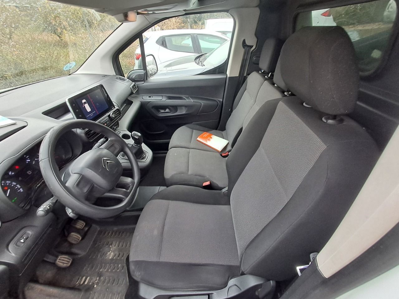 Foto del CITROEN Berlingo Van BlueHDi S&S Talla M Club 100