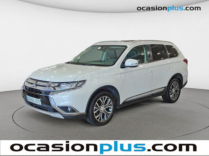 Foto del MITSUBISHI Outlander 220DI-D Kaiteki AT 4WD