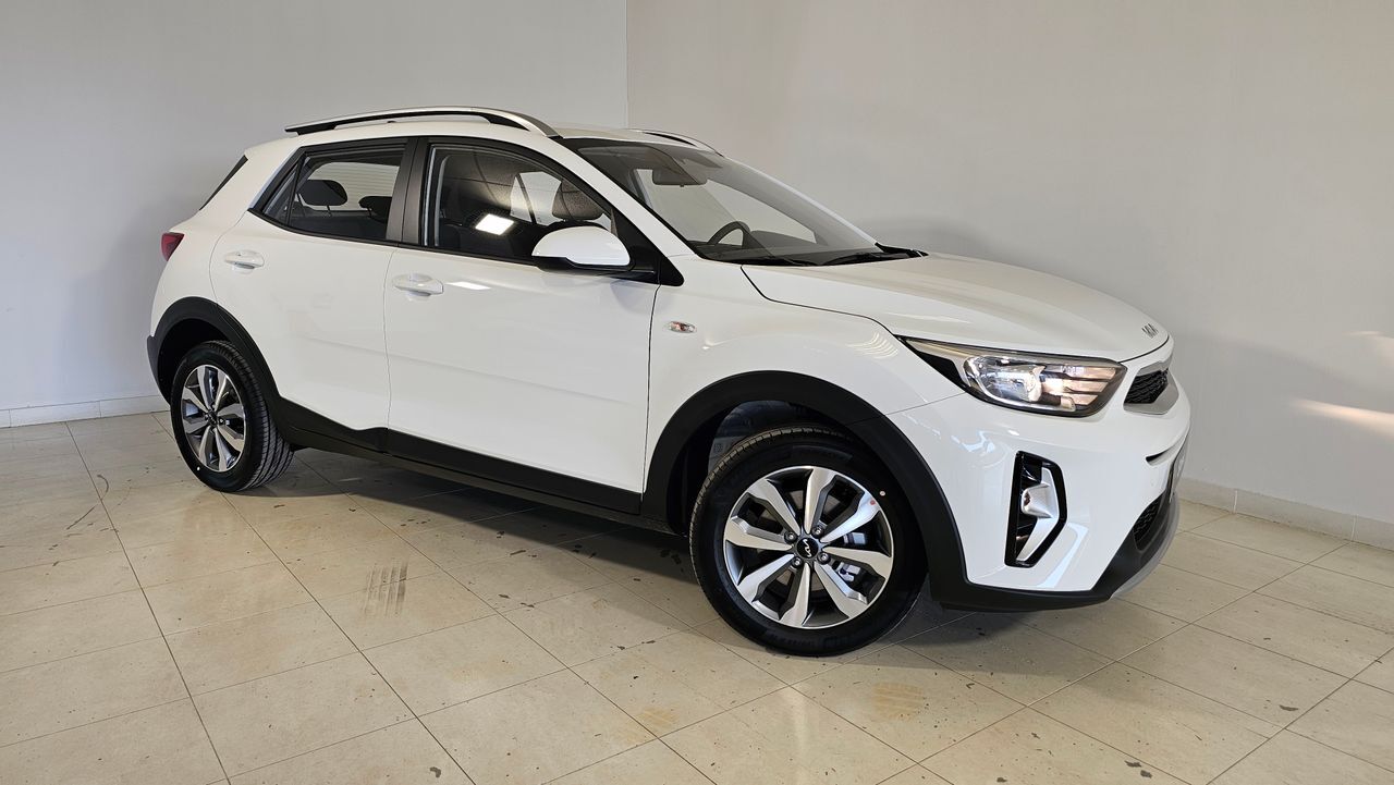 KIA Stonic (1.2 DPi 58kW (79CV) Concept) en Valladolid