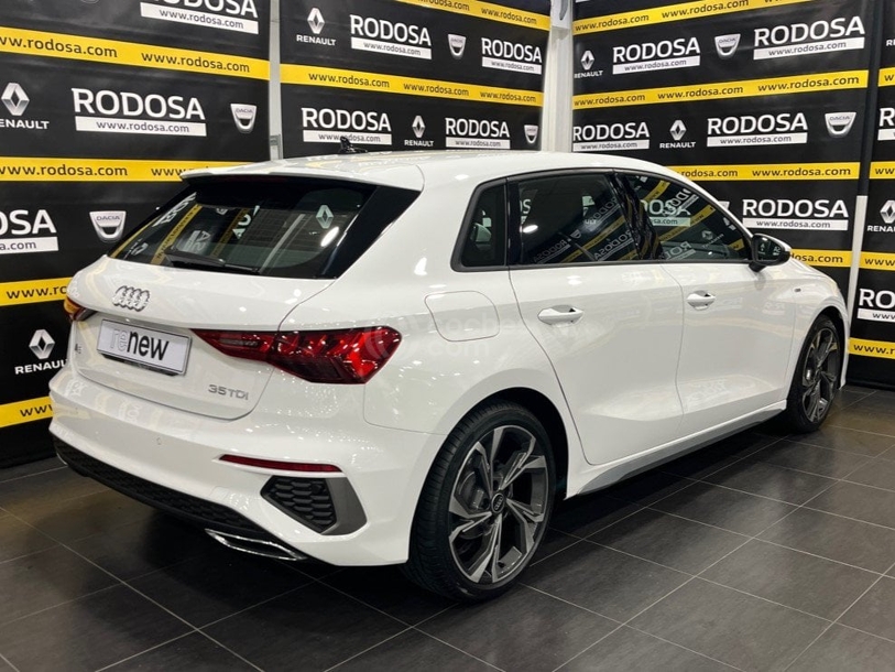 Foto del AUDI A3 Sportback 35TDI Black line S tronic