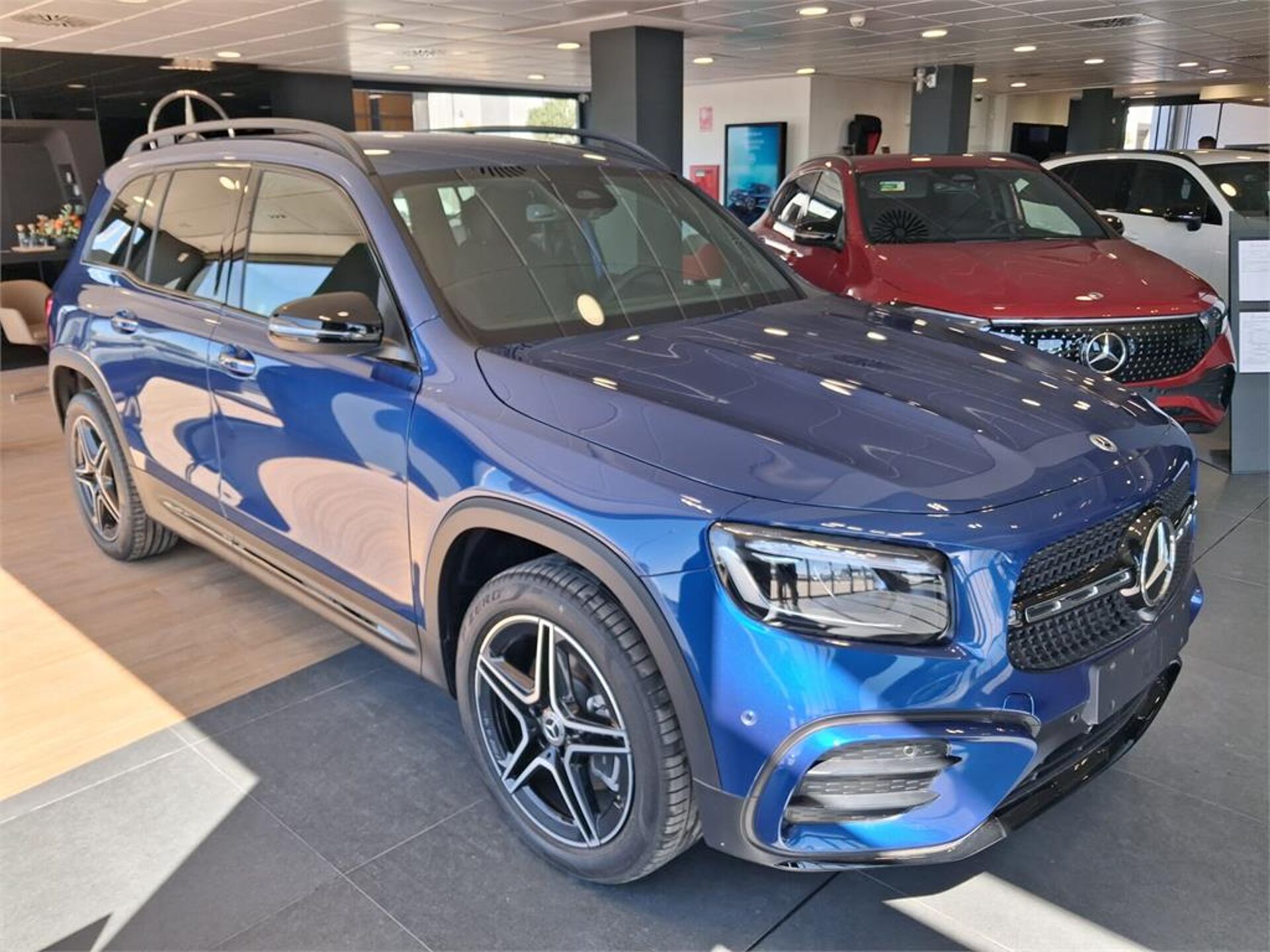 Imagen 2 de MERCEDES Clase GLB