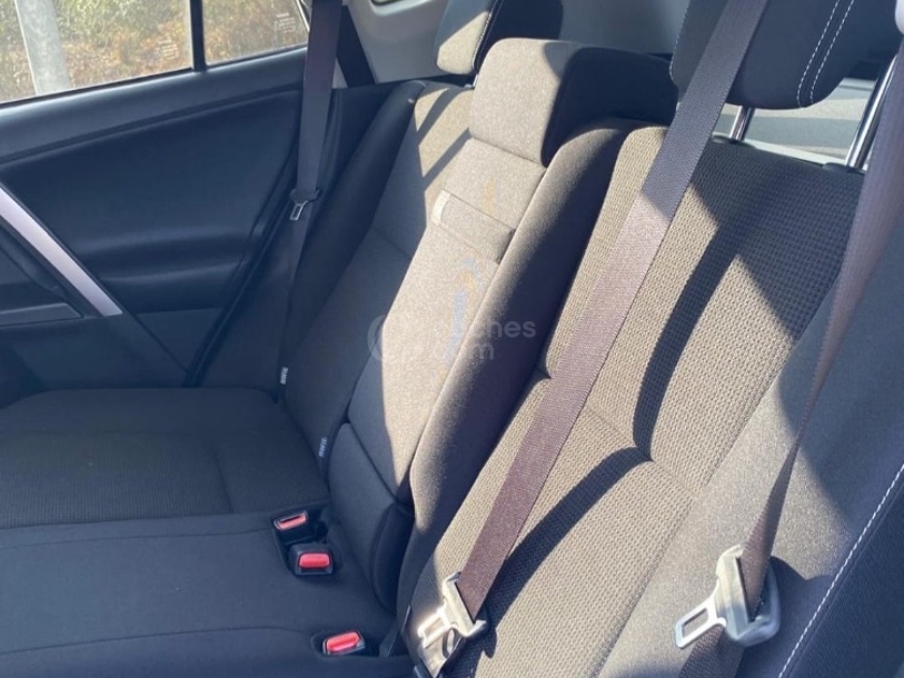 Foto del TOYOTA RAV-4 2.5 hybrid 2WD Advance