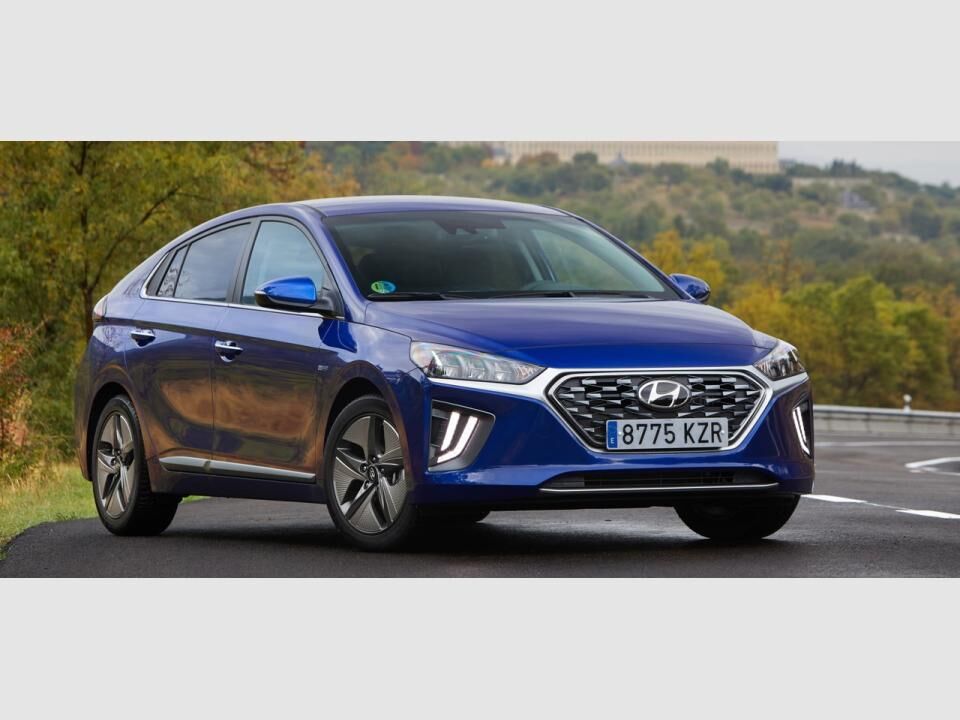 HYUNDAI Ioniq (1.6 GDI HEV Tecno DCT) en Burgos