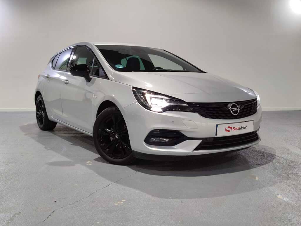 OPEL Astra (1.2T S-S Ultimate 145) en Barcelona