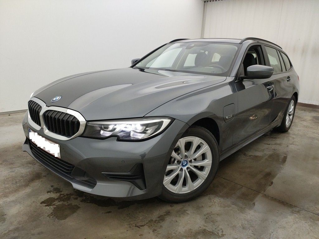 BMW Serie 3 (330e xDrive Touring) en Almería