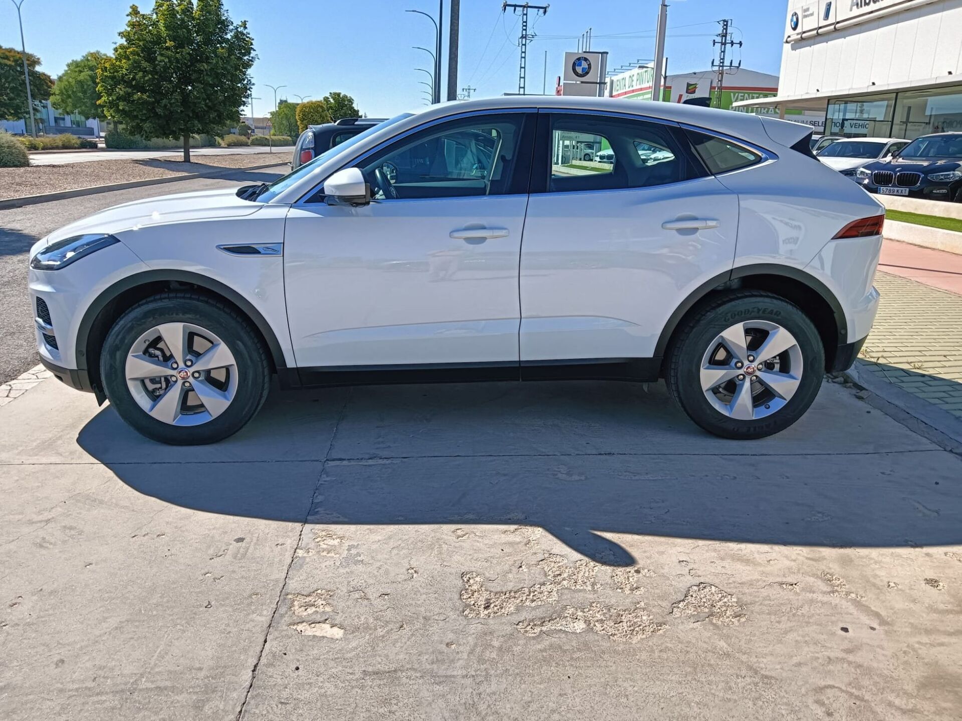 Imagen 3 de JAGUAR E-Pace