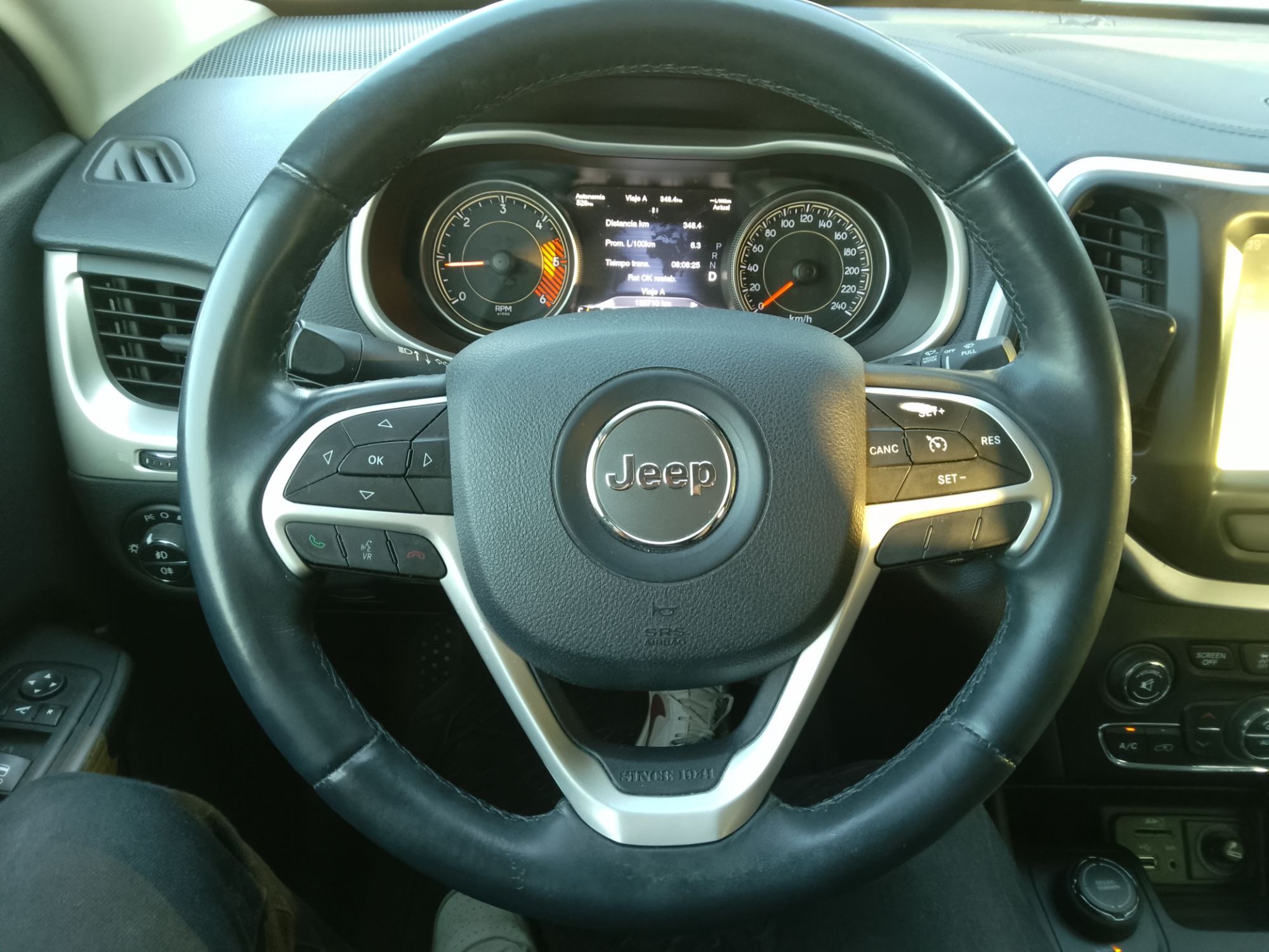 Foto del JEEP Cherokee 2.2D Night Eagle 4x4 ADI Aut. 147kW