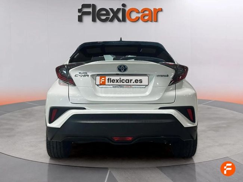 Foto del TOYOTA C-HR 125H Advance