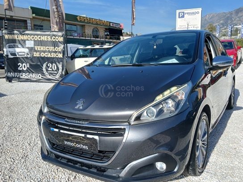 Foto del PEUGEOT 208 1.2 PureTech Access 82