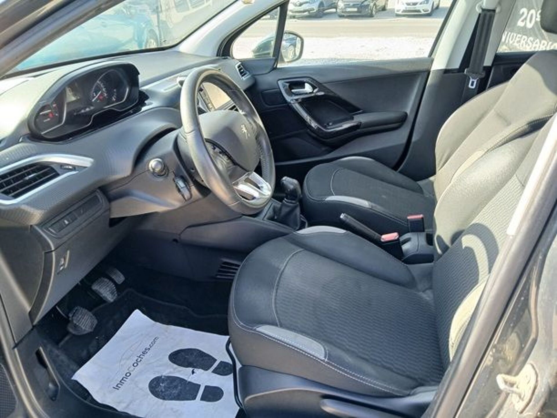 Imagen 3 de PEUGEOT 208