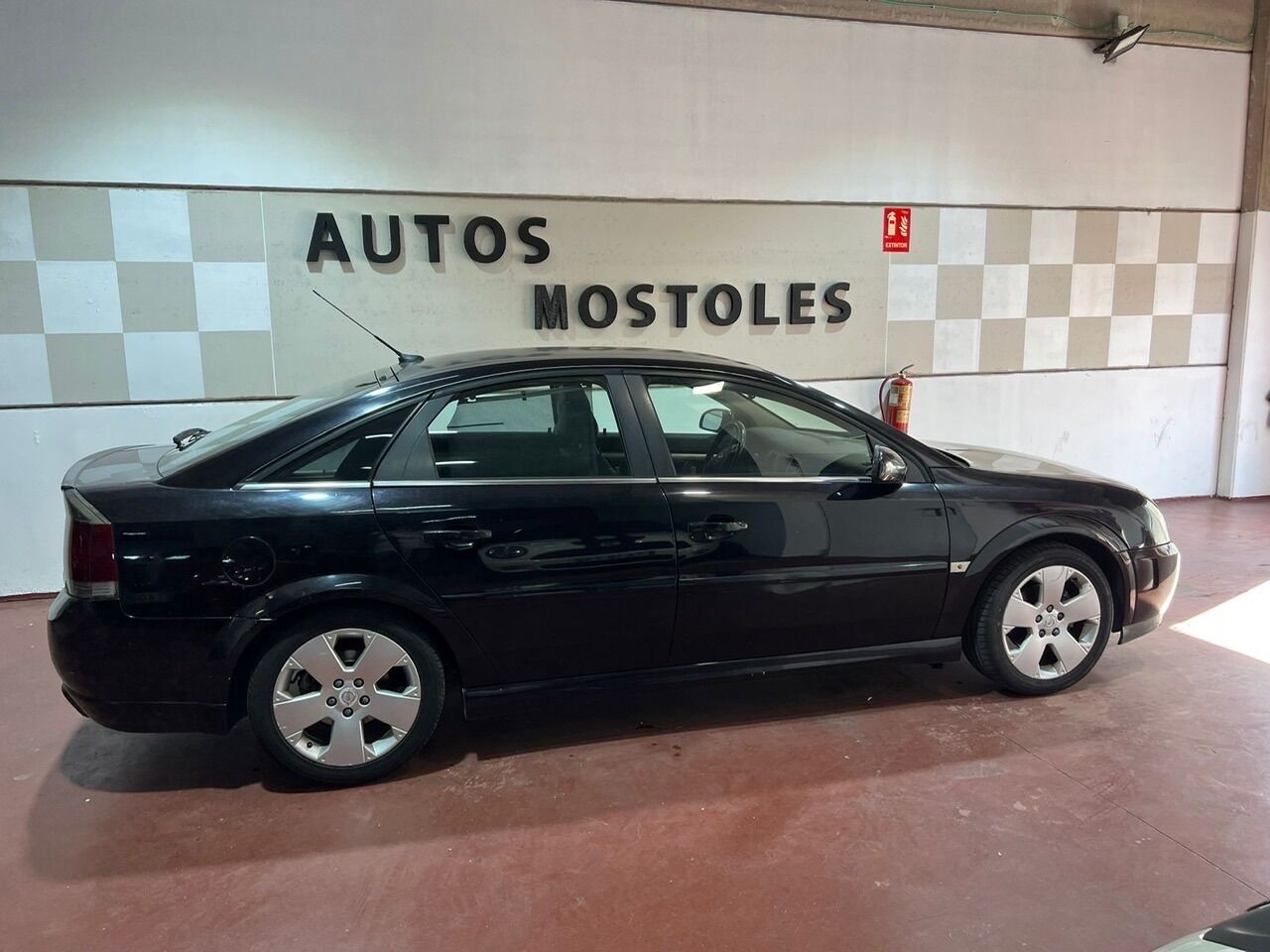 OPEL Vectra (1.9CDTI 16v Elegance) en Madrid