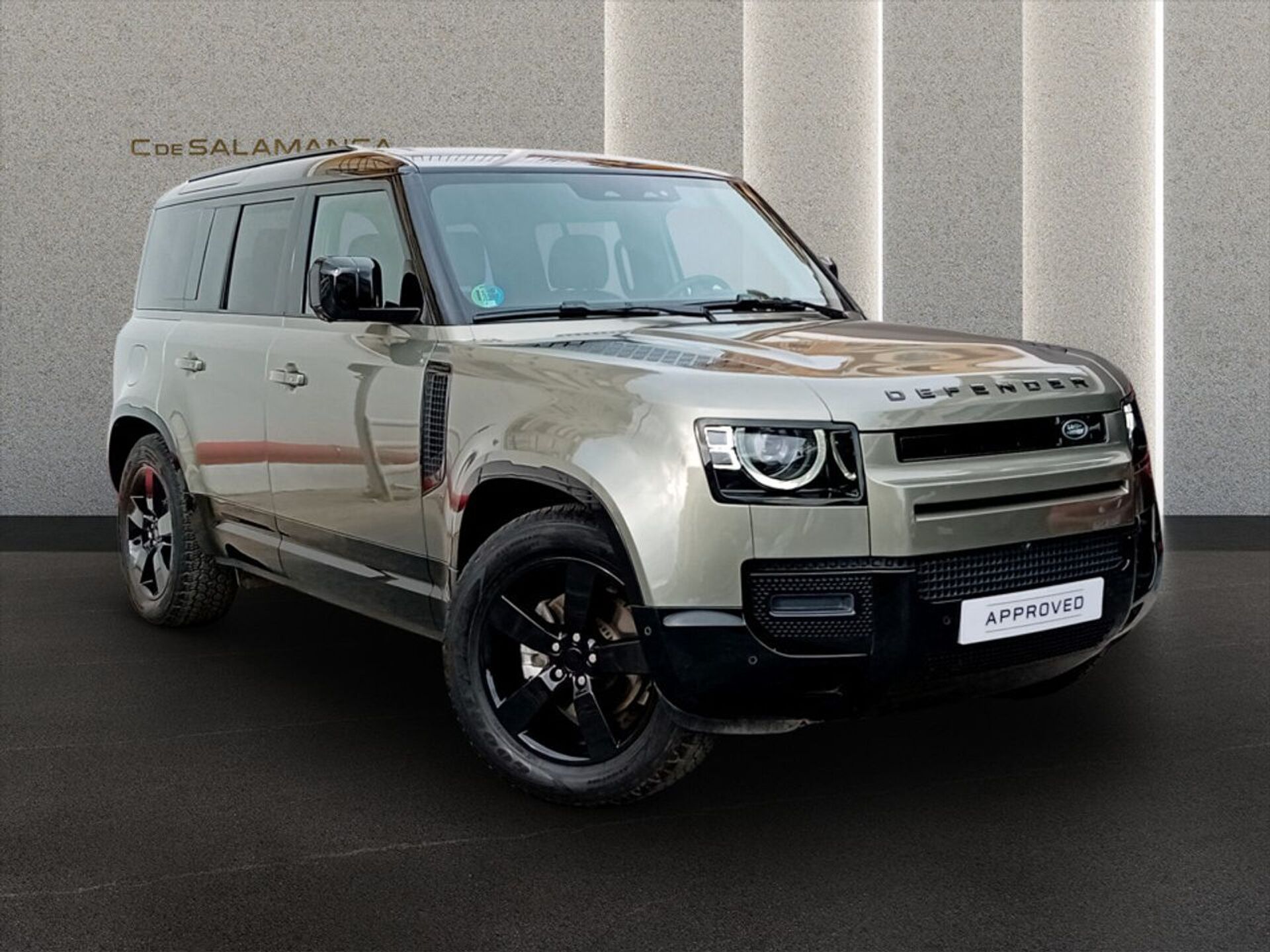 Imagen 3 de LAND ROVER Defender