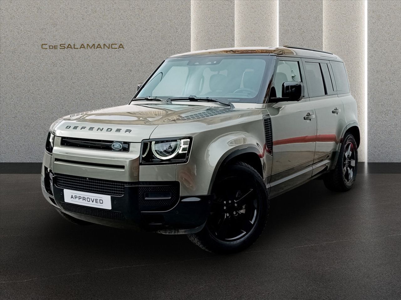 LAND ROVER Defender (3.0D I6 250 X-Dyn SE 110 Auto 4WD MHEV) en Málaga