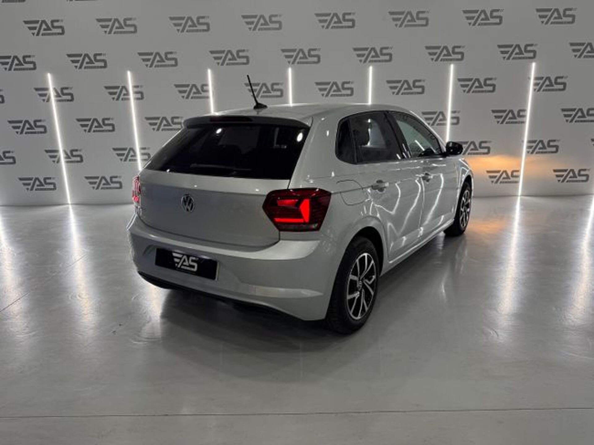 Imagen 3 de VOLKSWAGEN Polo