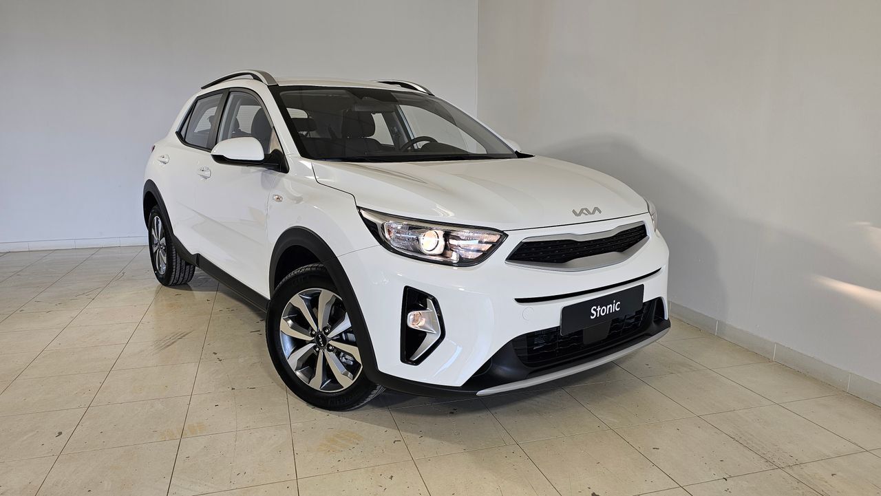 KIA Stonic (1.0 T-GDi 74kW (100CV) MHEV MT Concept) en Valladolid