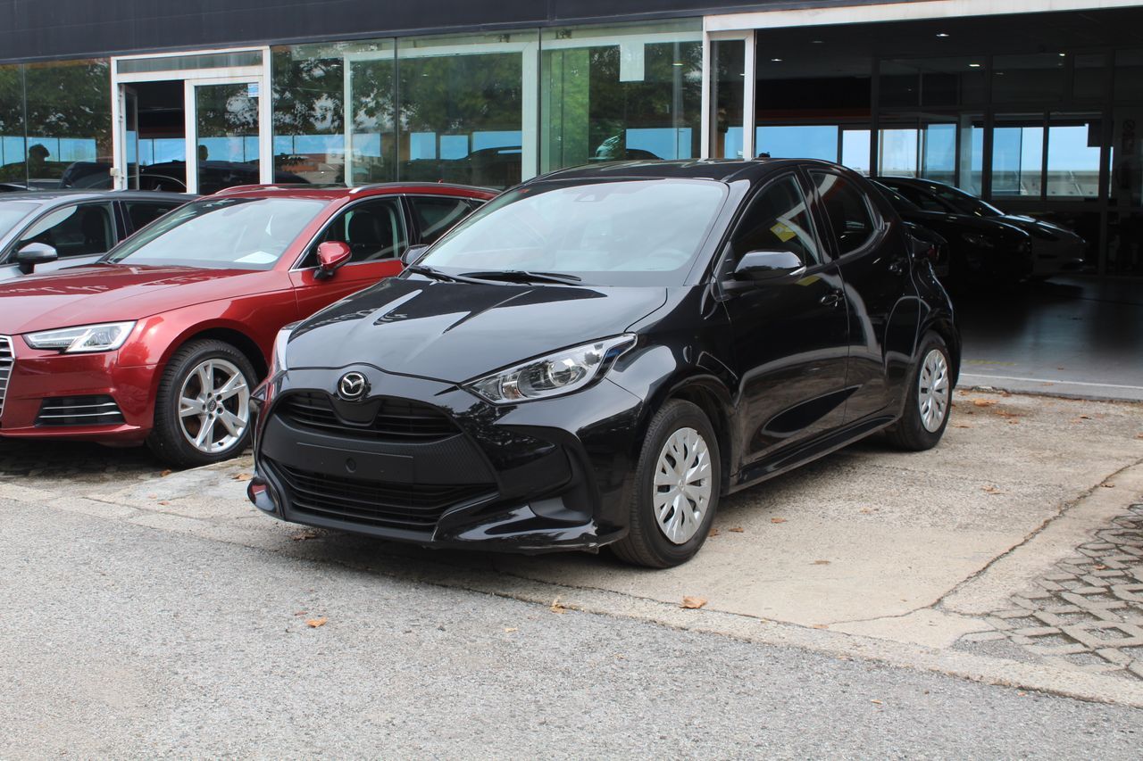TOYOTA Yaris (1.5 120H Active Plus) en Madrid