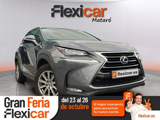 LEXUS NX (2.5 300h Corporate 2WD) en Barcelona