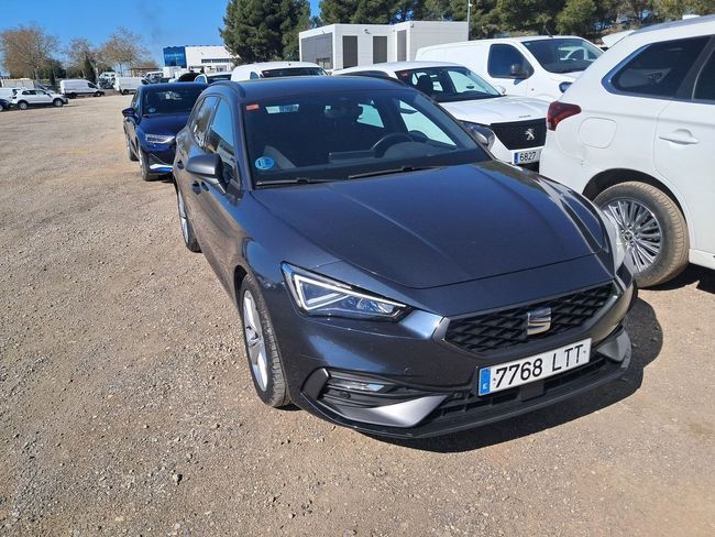 Foto del SEAT León 1.5 eTSI S&S FR DSG-7 150