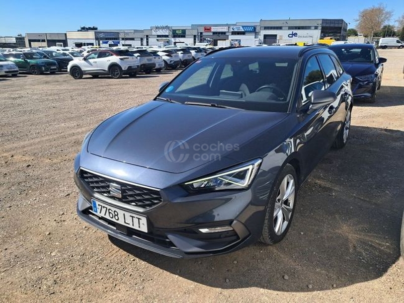 Foto del SEAT León 1.5 eTSI S&S FR DSG-7 150