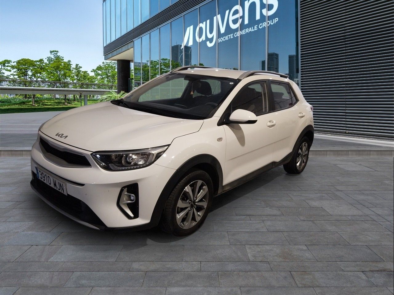 KIA Stonic (1.0 T-GDi MHEV iMT Concept 74 kW (100 CV)) en Madrid