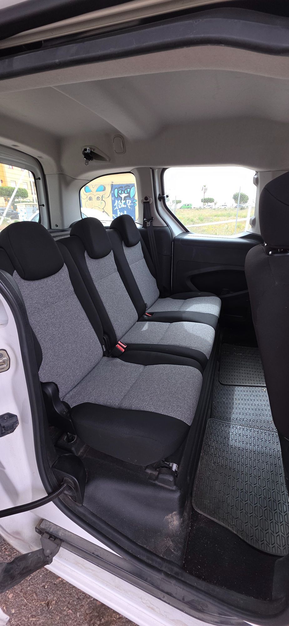 Foto del CITROEN Berlingo Multispace 1.6BlueHDi Live 75