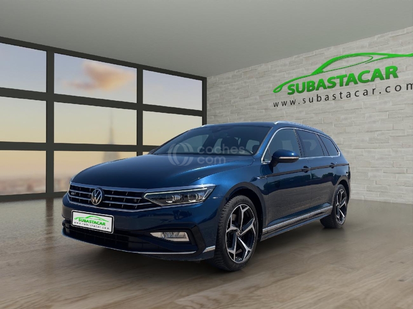 Foto del VOLKSWAGEN Passat Variant 2.0 TFSI R-Line DSG7 140kW