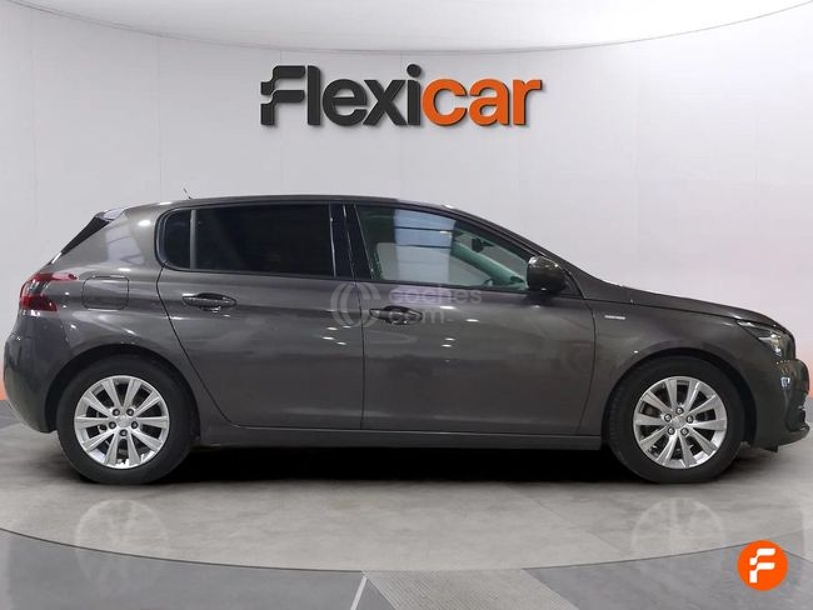 Foto del PEUGEOT 308 1.2 PureTech S&S Style 130