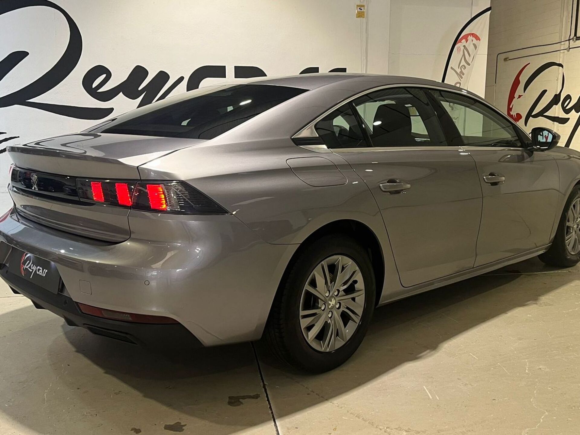 Imagen 3 de PEUGEOT 508