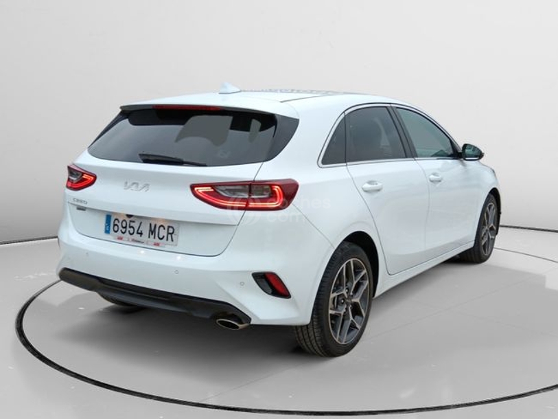 Foto del KIA Ceed Tourer 1.5 MHEV Tech DCT