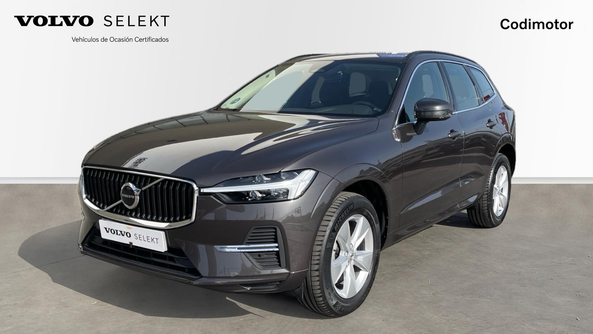 VOLVO XC60 (XC60 Core, B4 Mild Hybrid, Diésel) en Sevilla