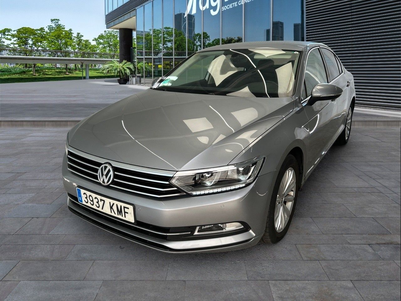 VOLKSWAGEN Passat (Advance 1.6 TDI 88 kW (120 CV)) en Madrid