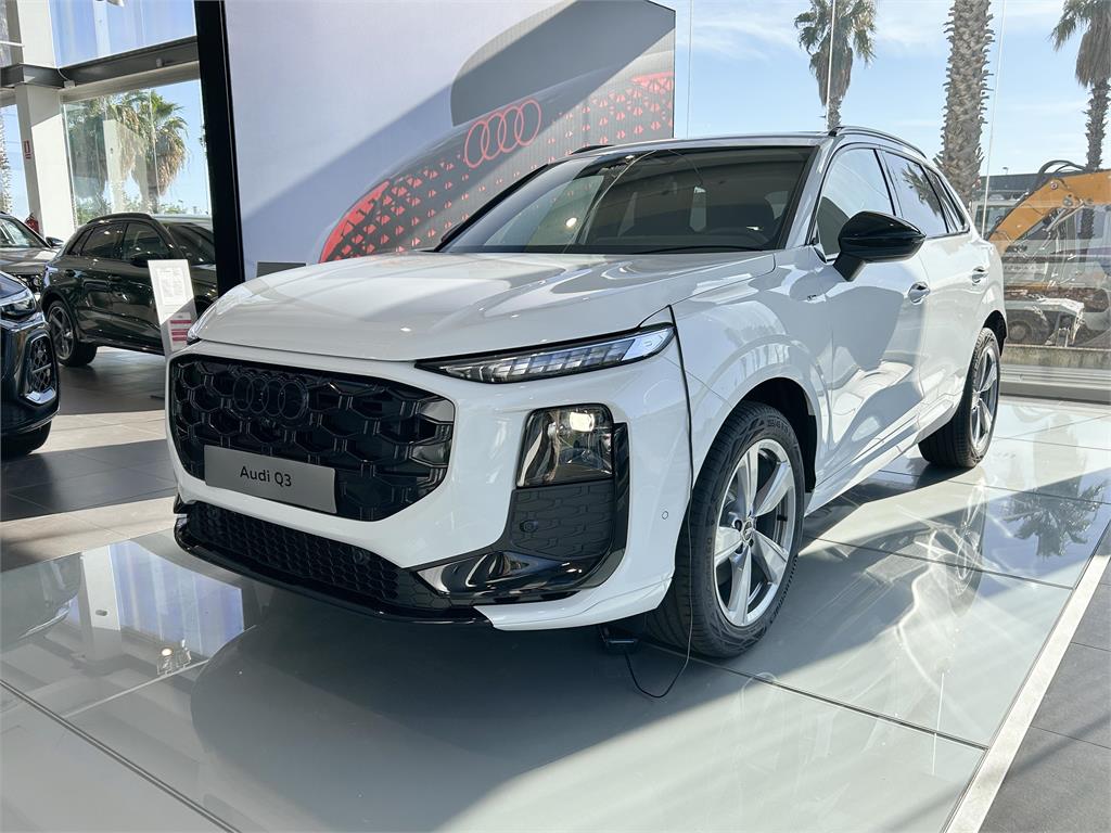 AUDI Q3 (S line TDI 110 kW S tronic) en Barcelona